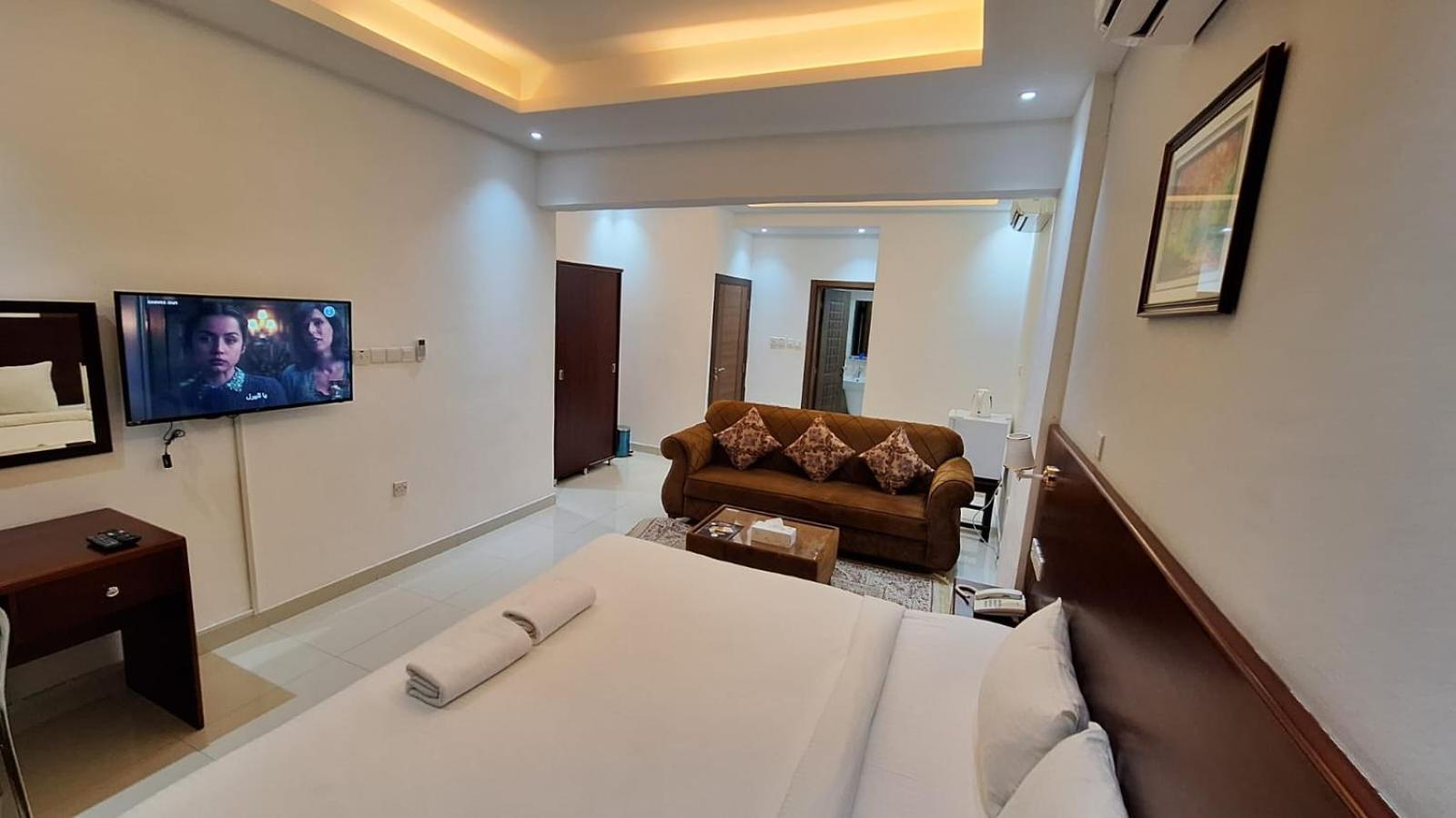 Aljawhara Inn Hotel Seeb Dış mekan fotoğraf