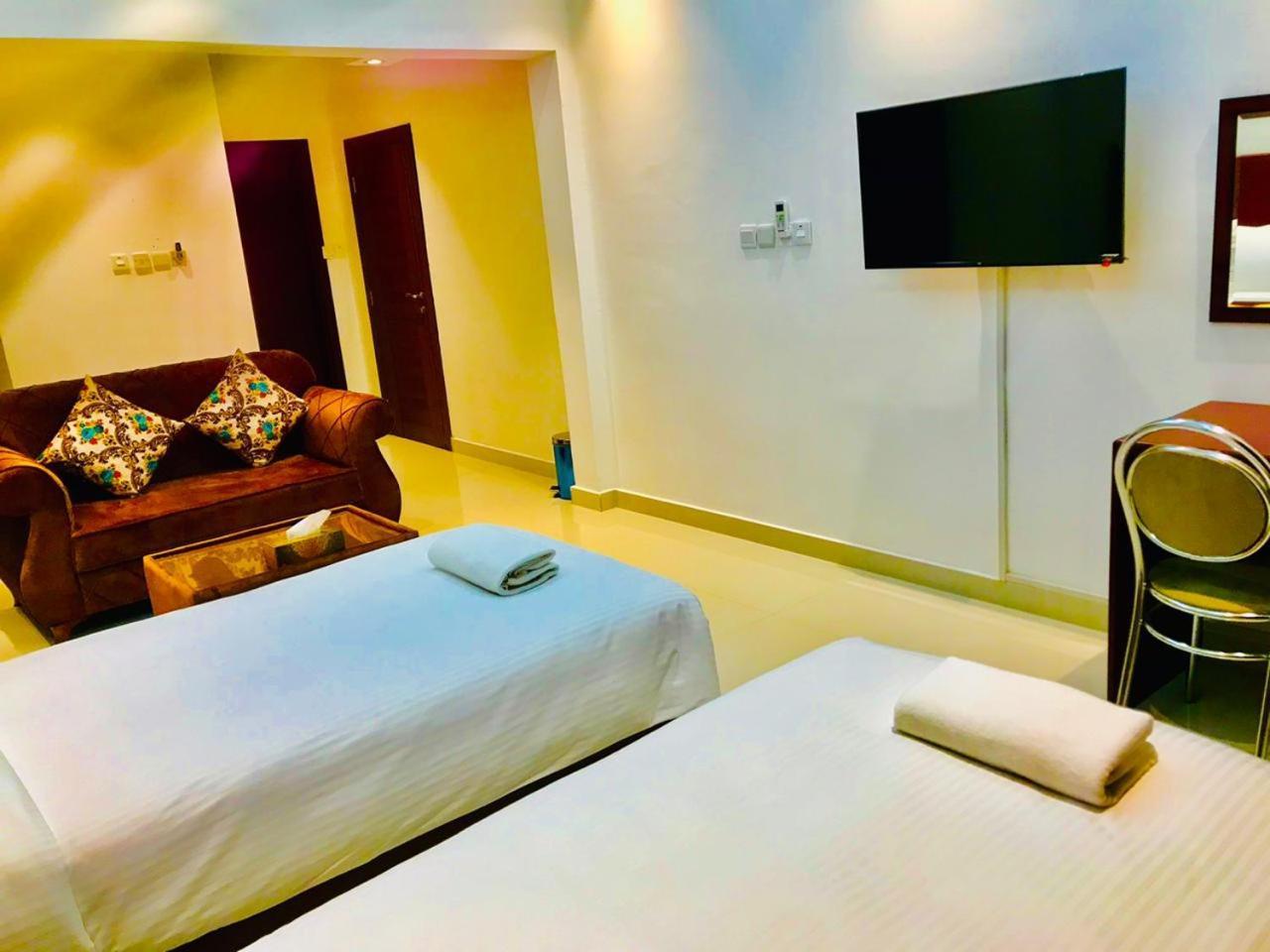 Aljawhara Inn Hotel Seeb Dış mekan fotoğraf